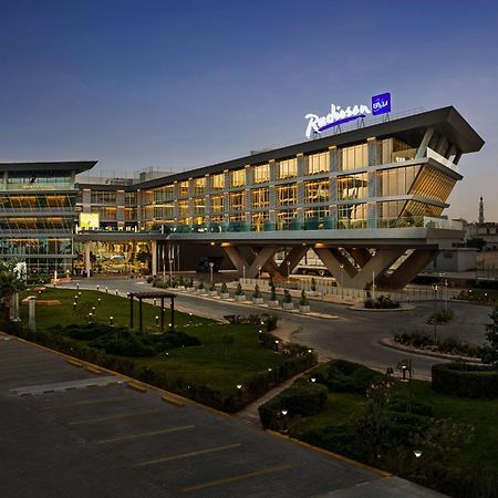 Radisson Blu Hotel Riyadh Convention And Exhibition Center ภายนอก รูปภาพ Radisson Hotel, Kathmandu
