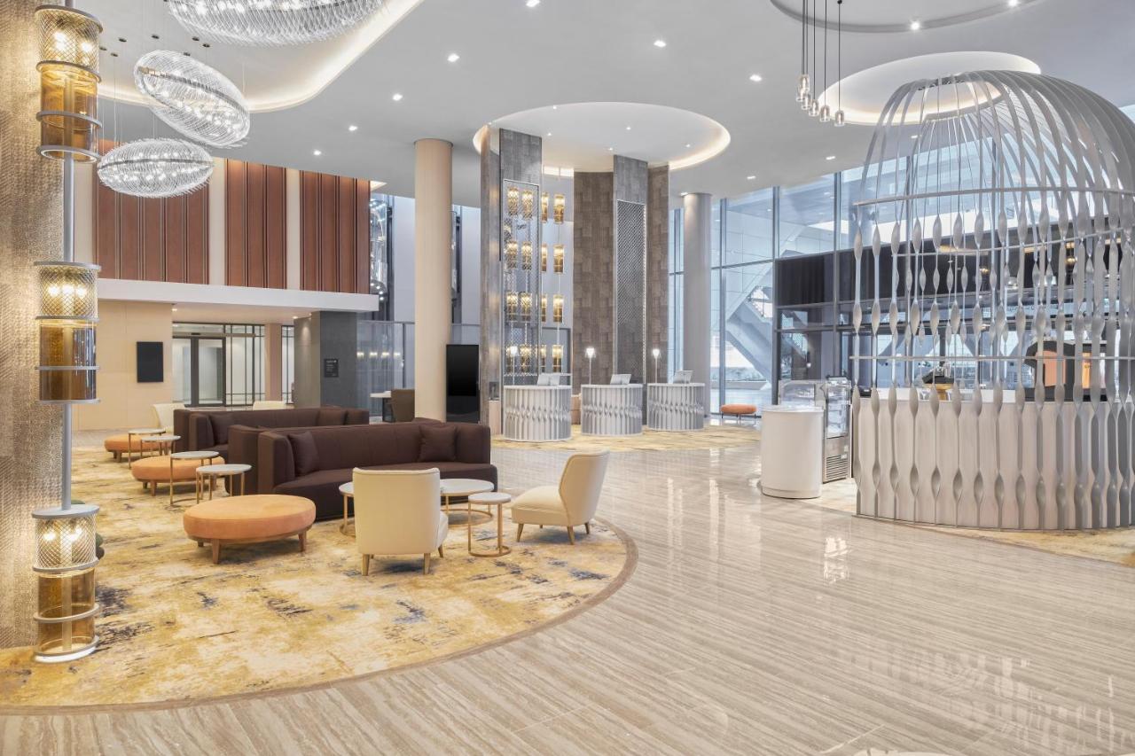 Radisson Blu Hotel Riyadh Convention And Exhibition Center ภายนอก รูปภาพ Lobby