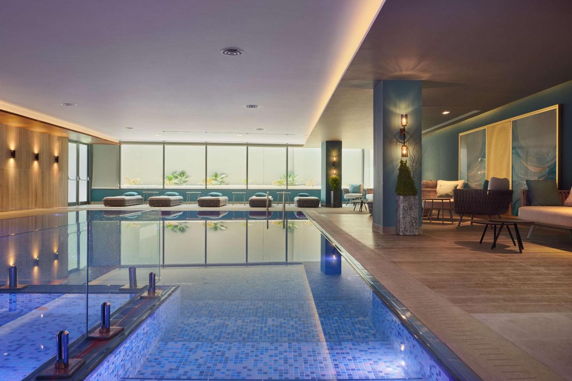 Radisson Blu Hotel Riyadh Convention And Exhibition Center ภายนอก รูปภาพ The Spa at The Landmark