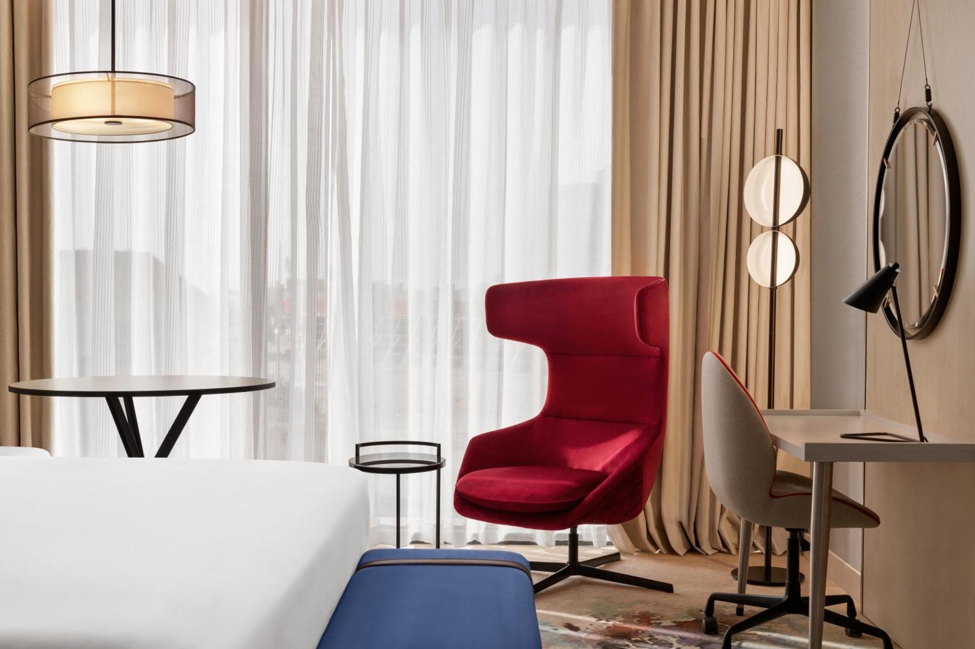 Radisson Blu Hotel Riyadh Convention And Exhibition Center ภายนอก รูปภาพ A room at the hotel